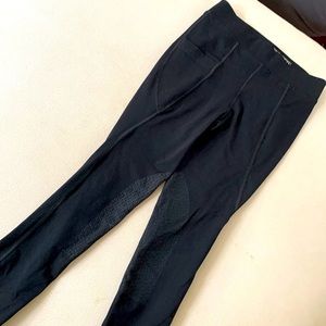 Dover Saddlery black riding pants girls medium